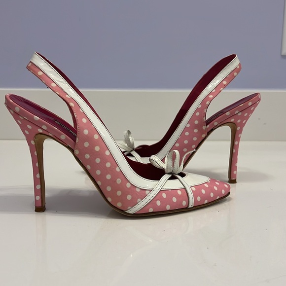 Pink and white Manolos - Picture 2 of 4